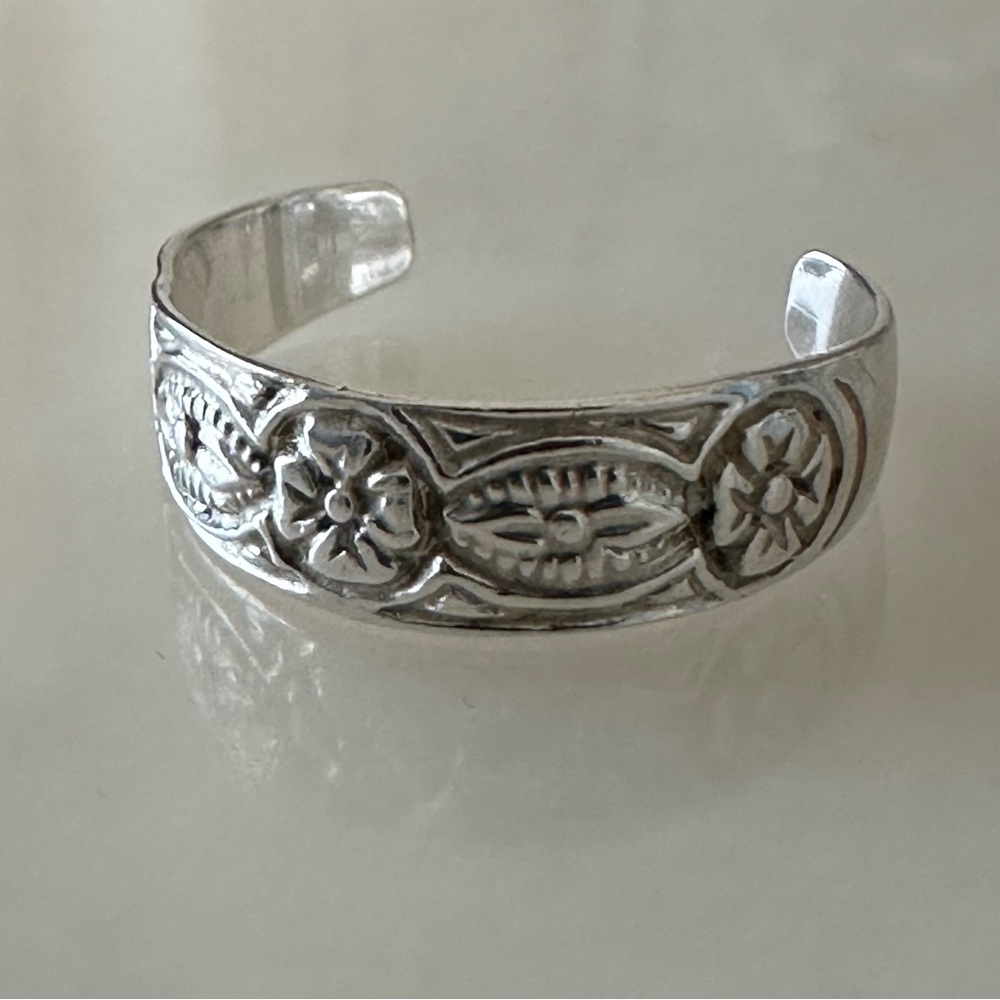 Sterling Silver Toe Ring - image 3